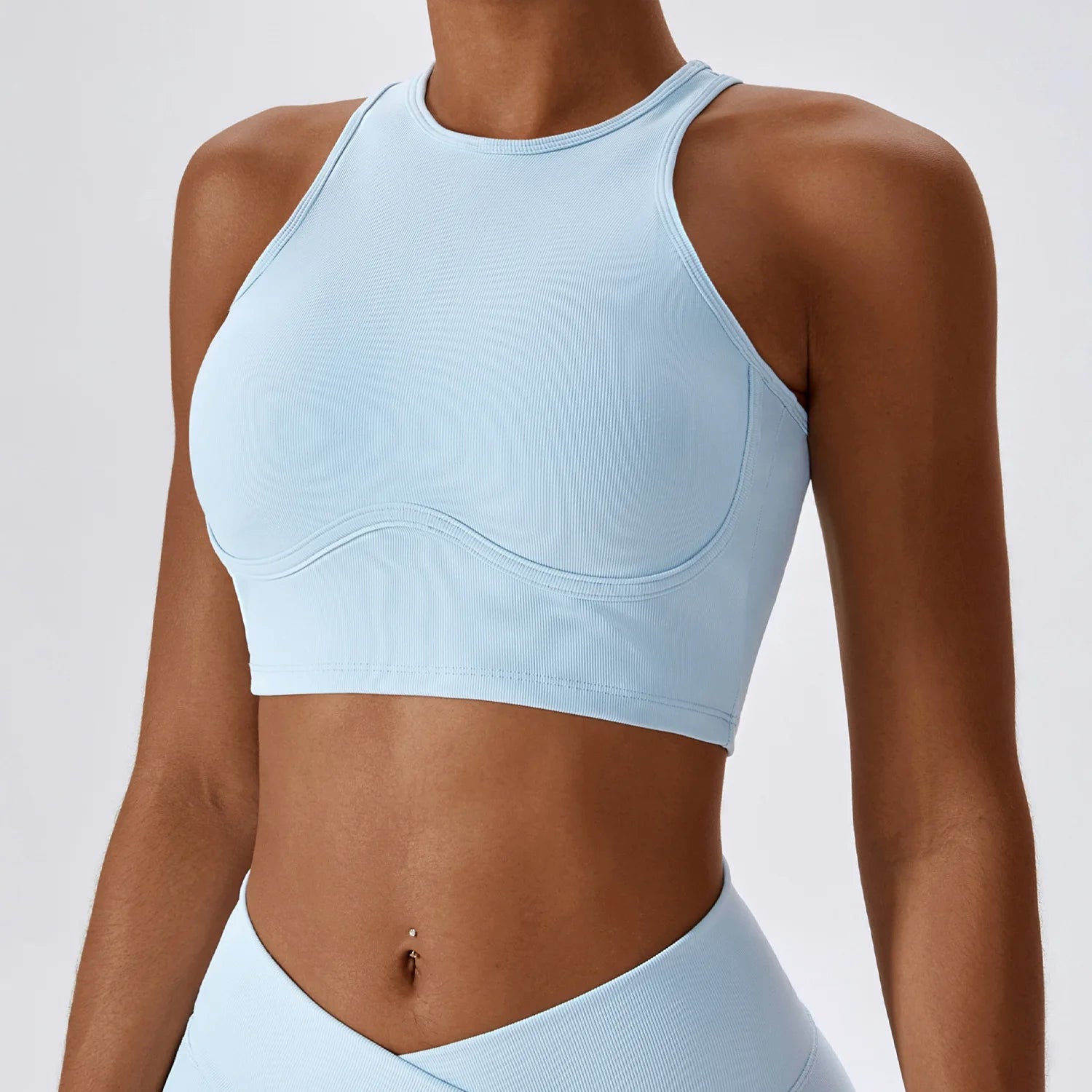 Sports Bra – All-Day Support That Actually Stays Put