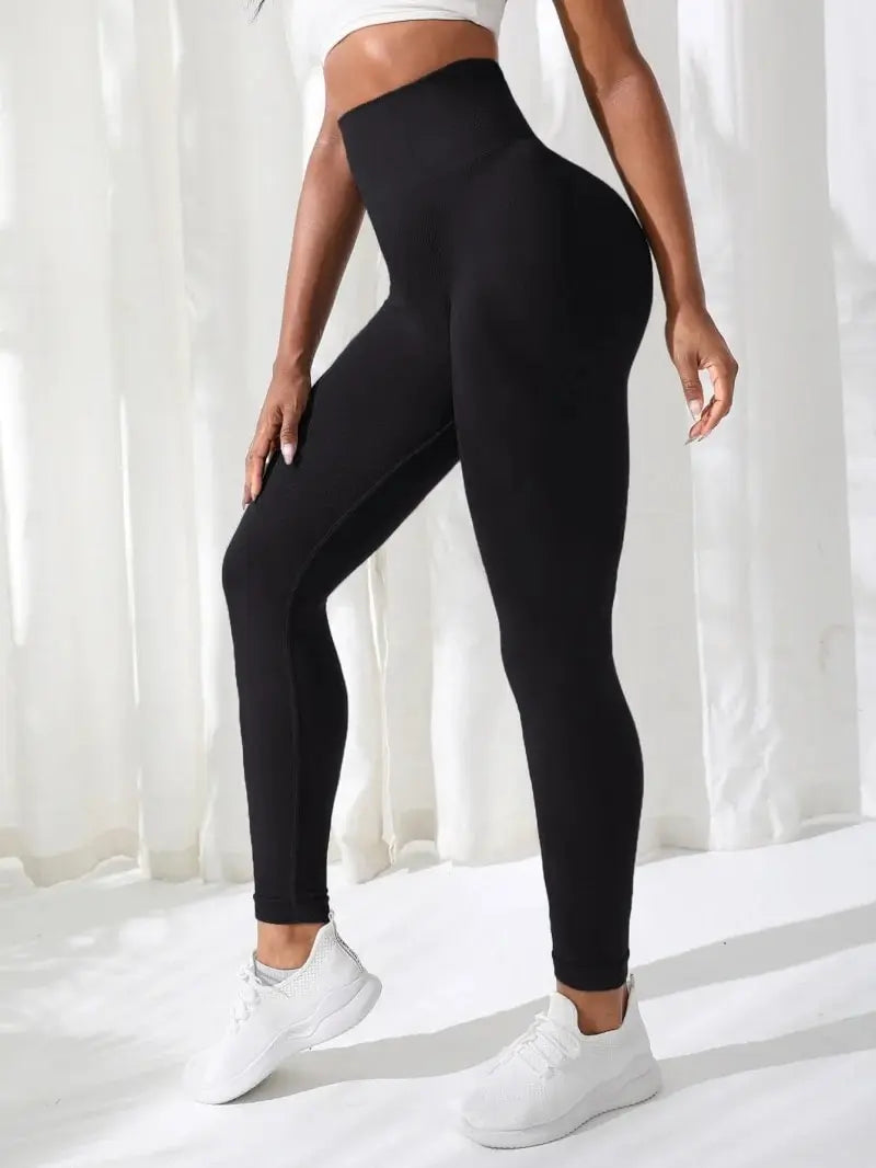 The legging that makes you feel in charge of your day — from start to finish.