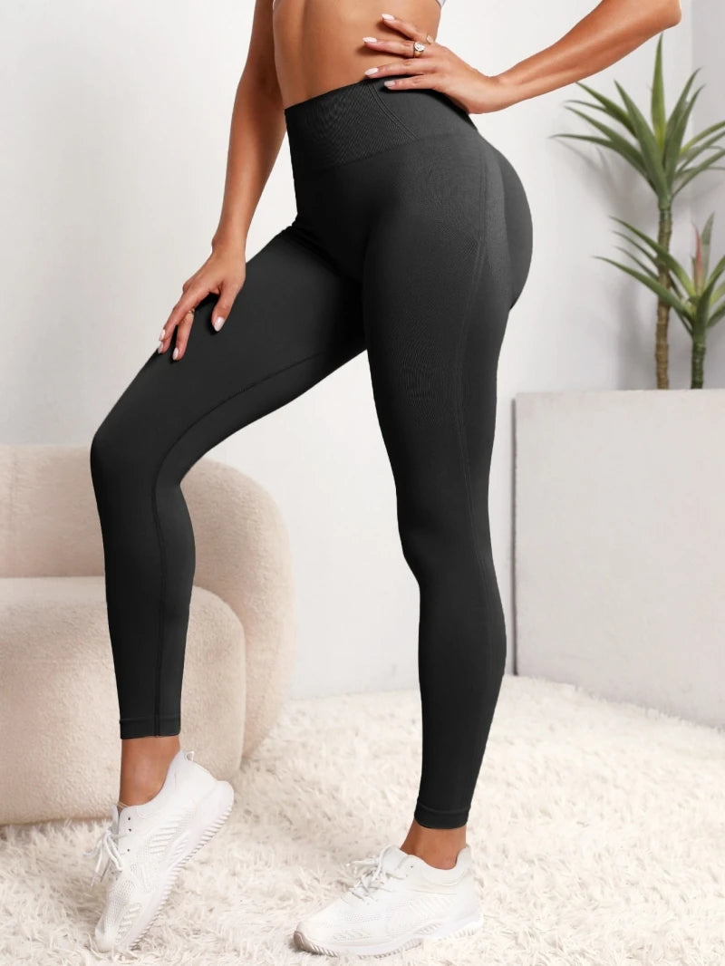 Performance Leggings – Squat-Proof Comfort That Moves With You